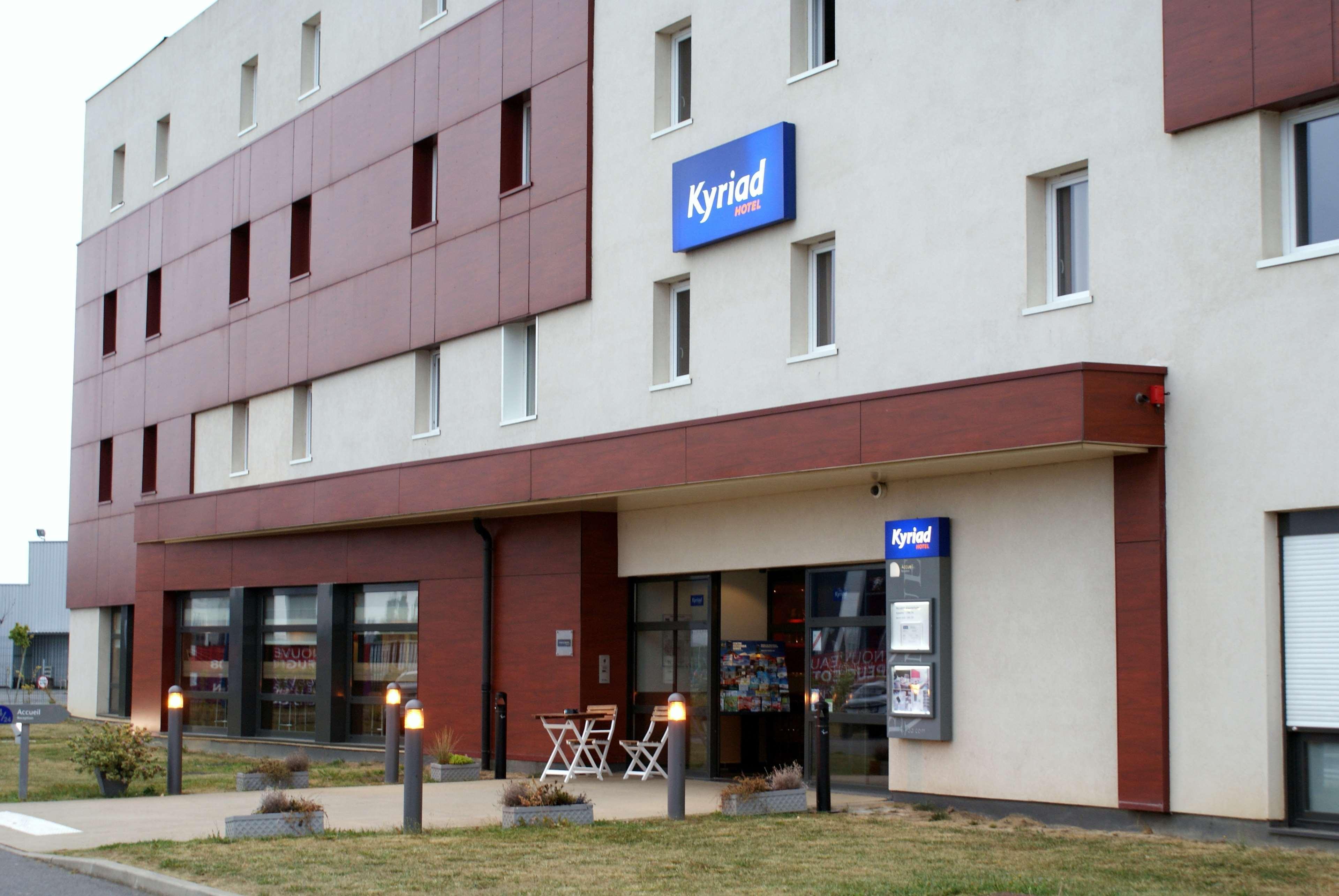 Отель Ibis Douai Dechy Экстерьер фото