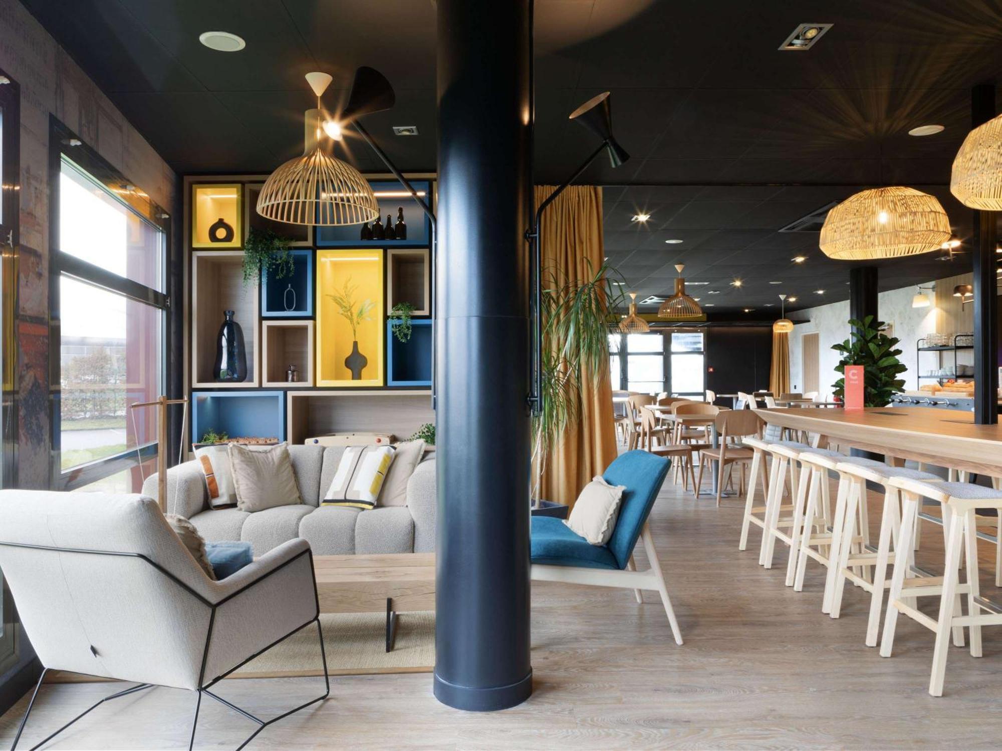 Отель Ibis Douai Dechy Экстерьер фото