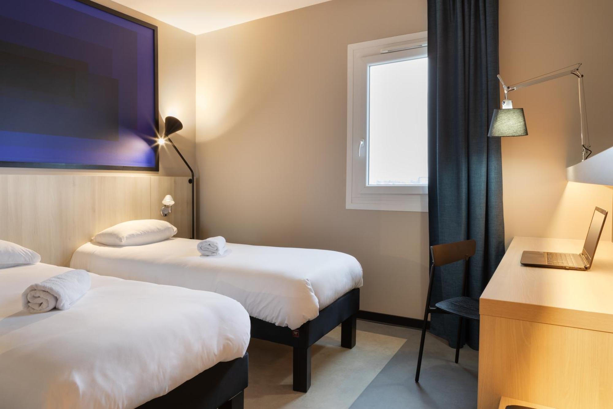 Отель Ibis Douai Dechy Экстерьер фото