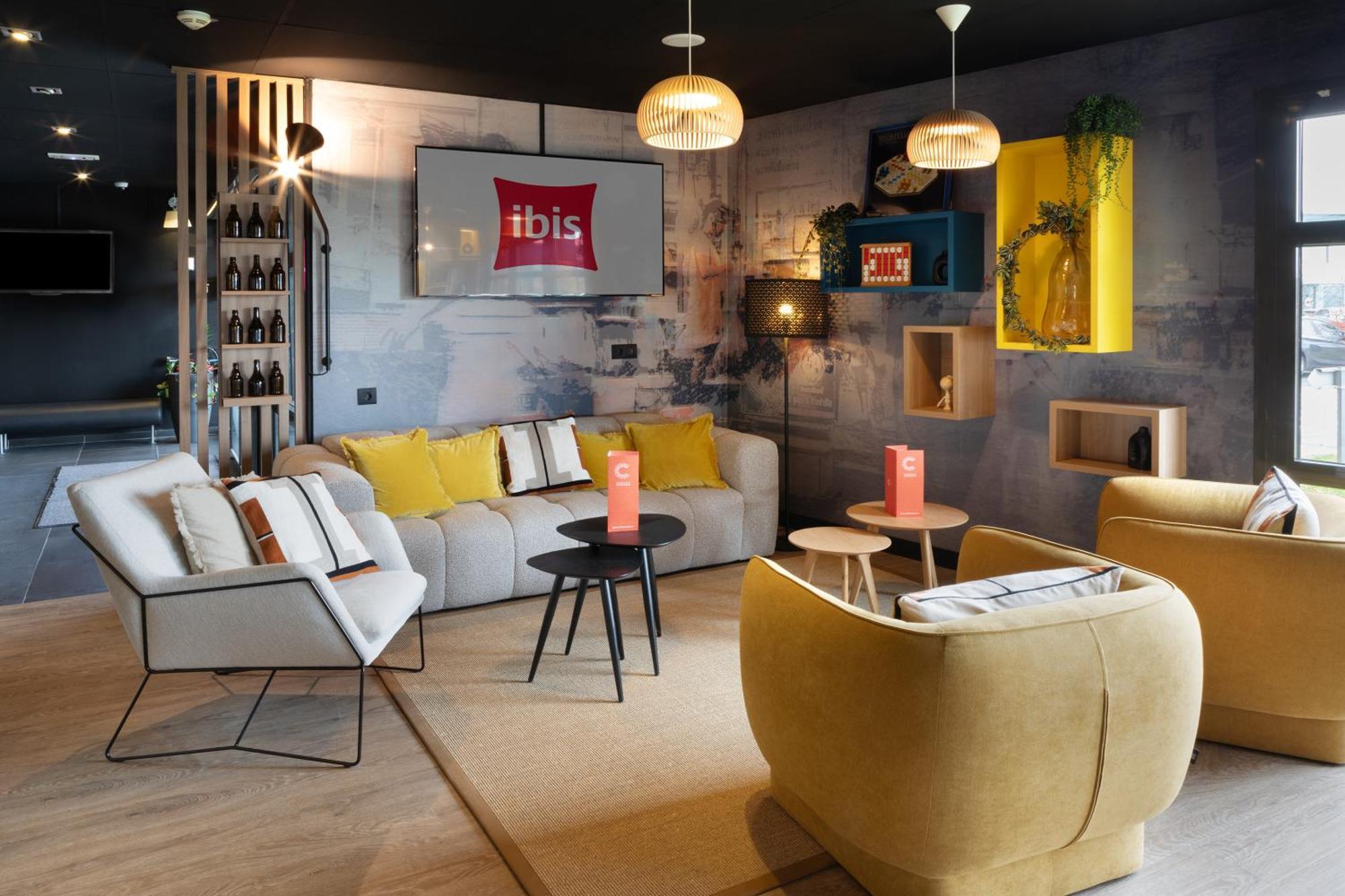 Отель Ibis Douai Dechy Экстерьер фото