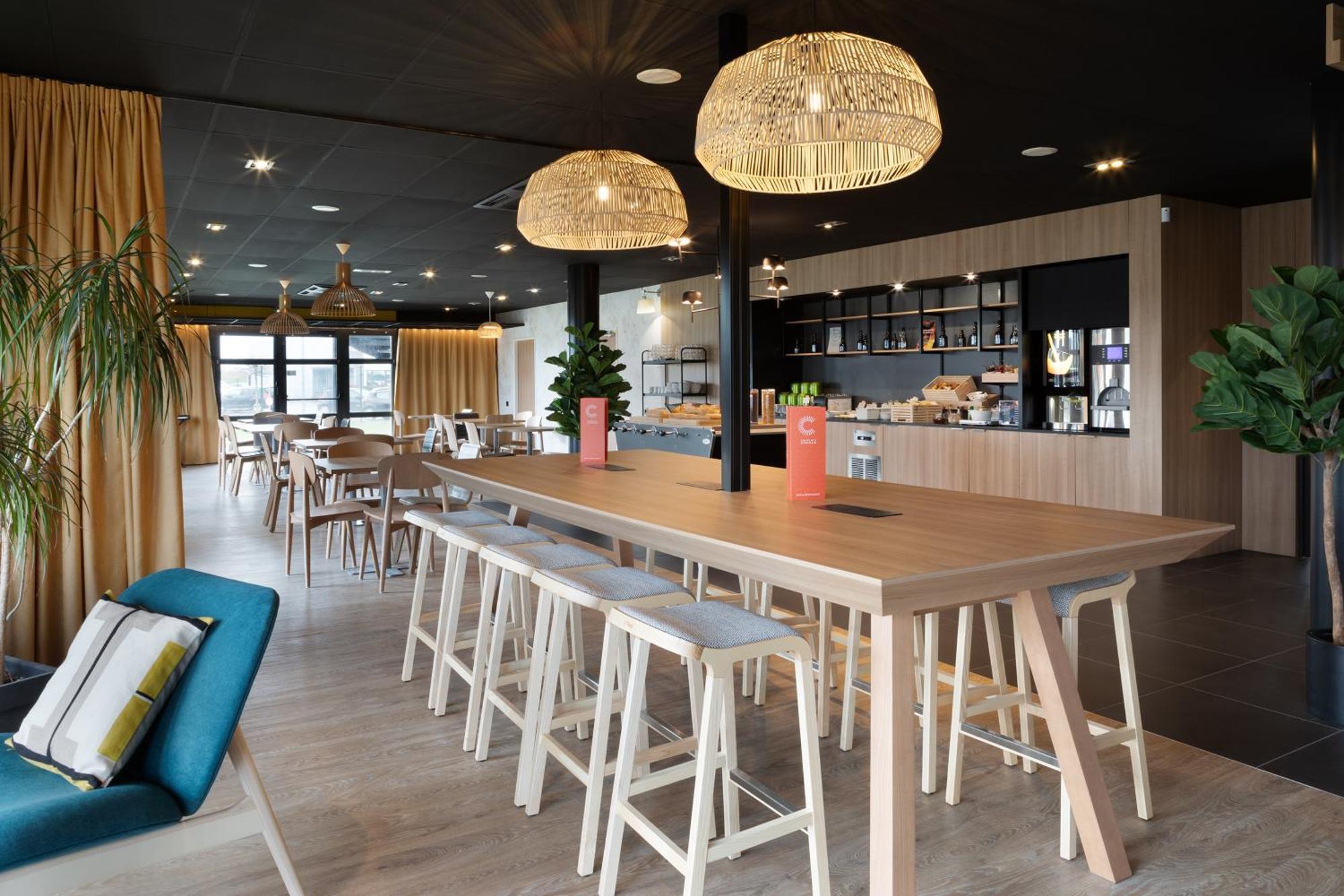 Отель Ibis Douai Dechy Экстерьер фото