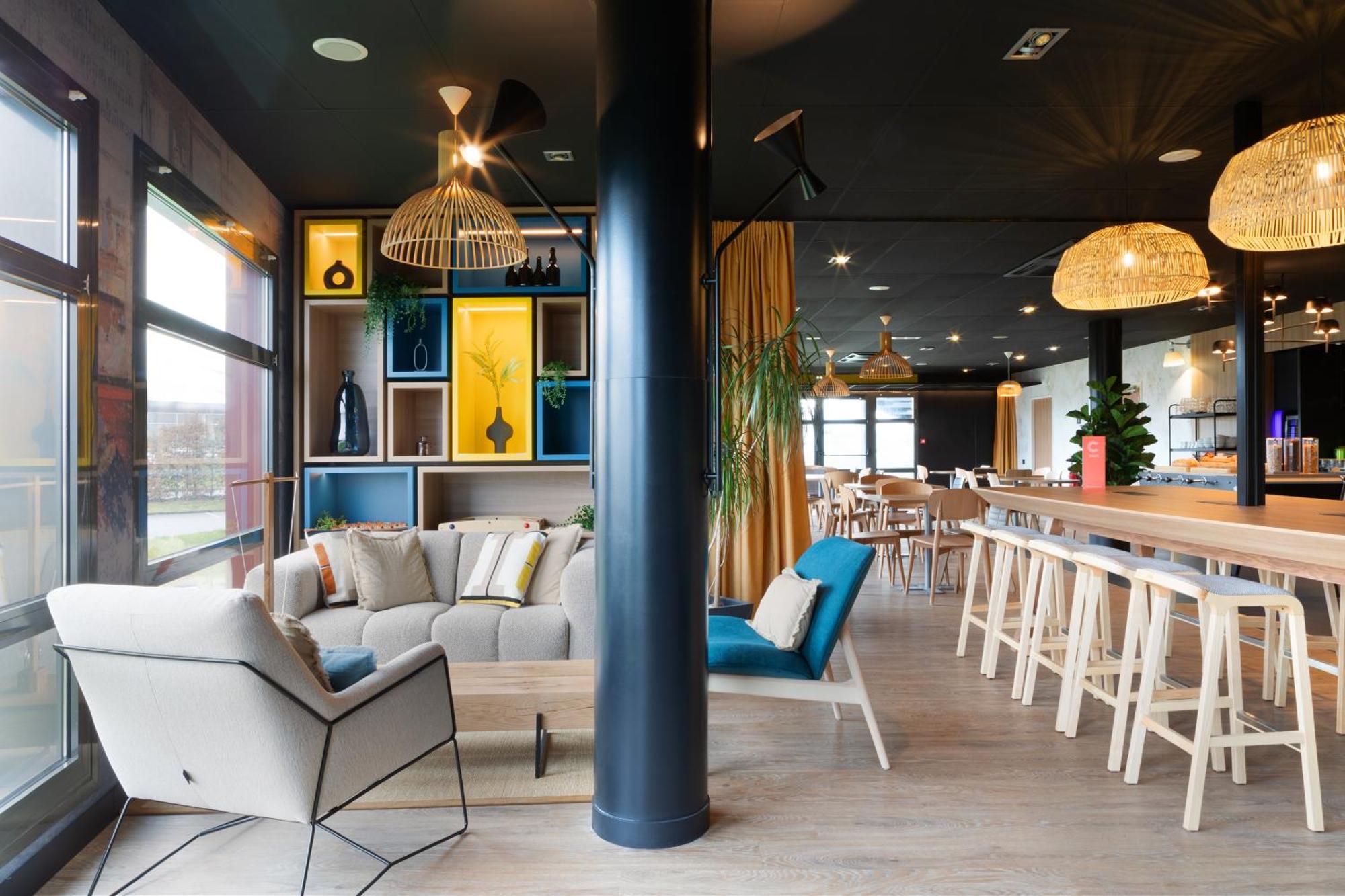 Отель Ibis Douai Dechy Экстерьер фото