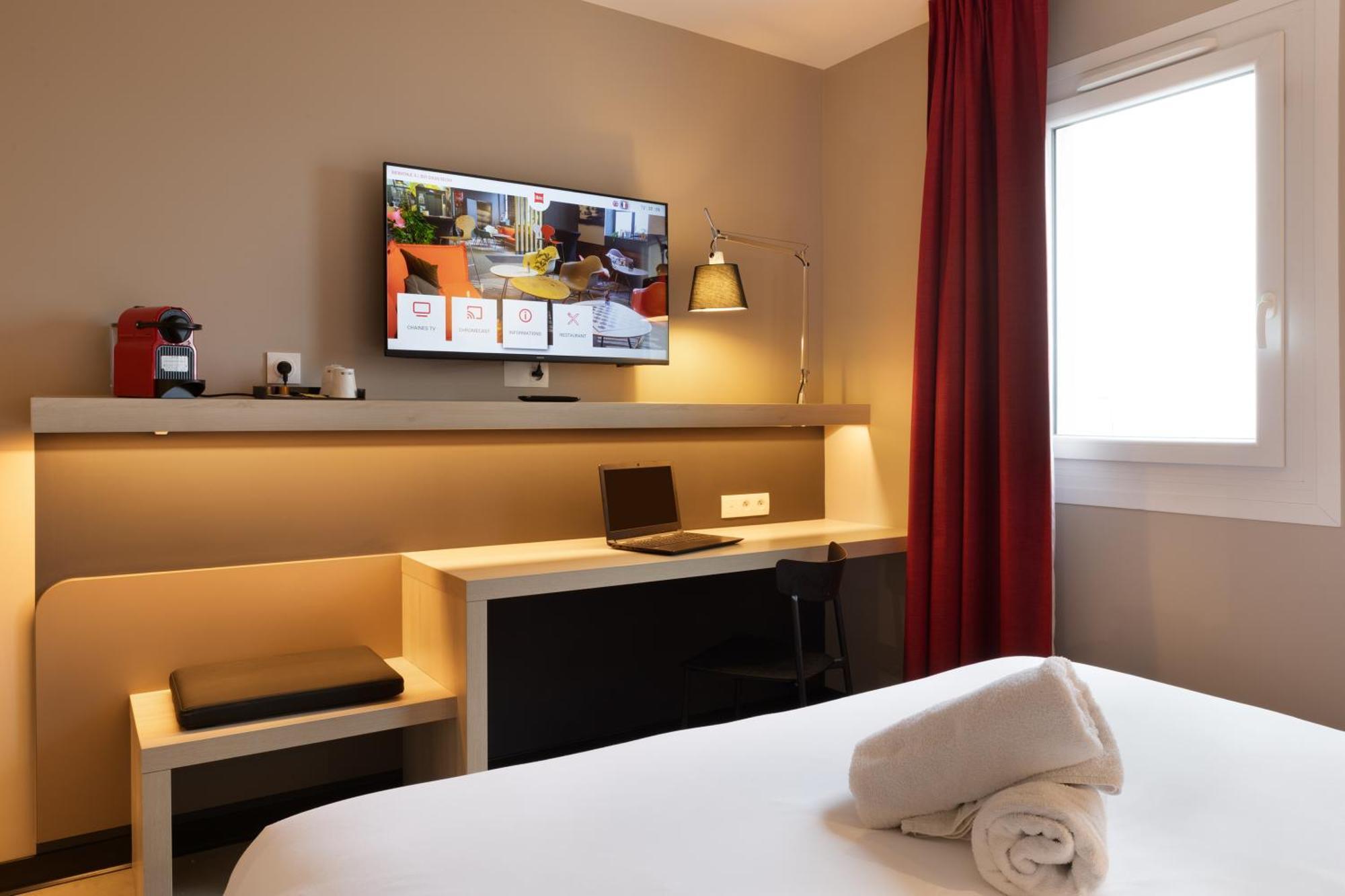 Отель Ibis Douai Dechy Экстерьер фото